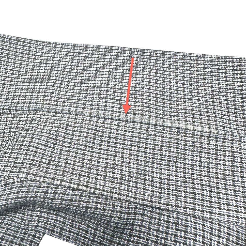 Yves Saint Laurent | Crosshatch Pattern Light Button Up Dress Shirt | Medium - Picture 13 of 13